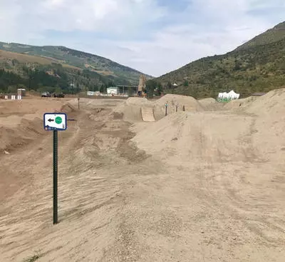 Green Sneak = take a left for those who are not ready for the wood kickers in the green line of the dirt jumps