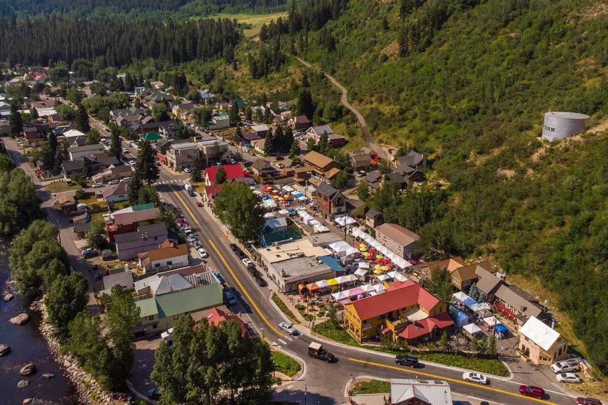 Minturn Market