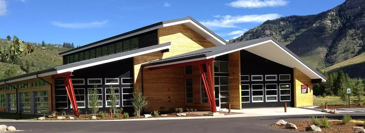 Minturn Fitness Center Building